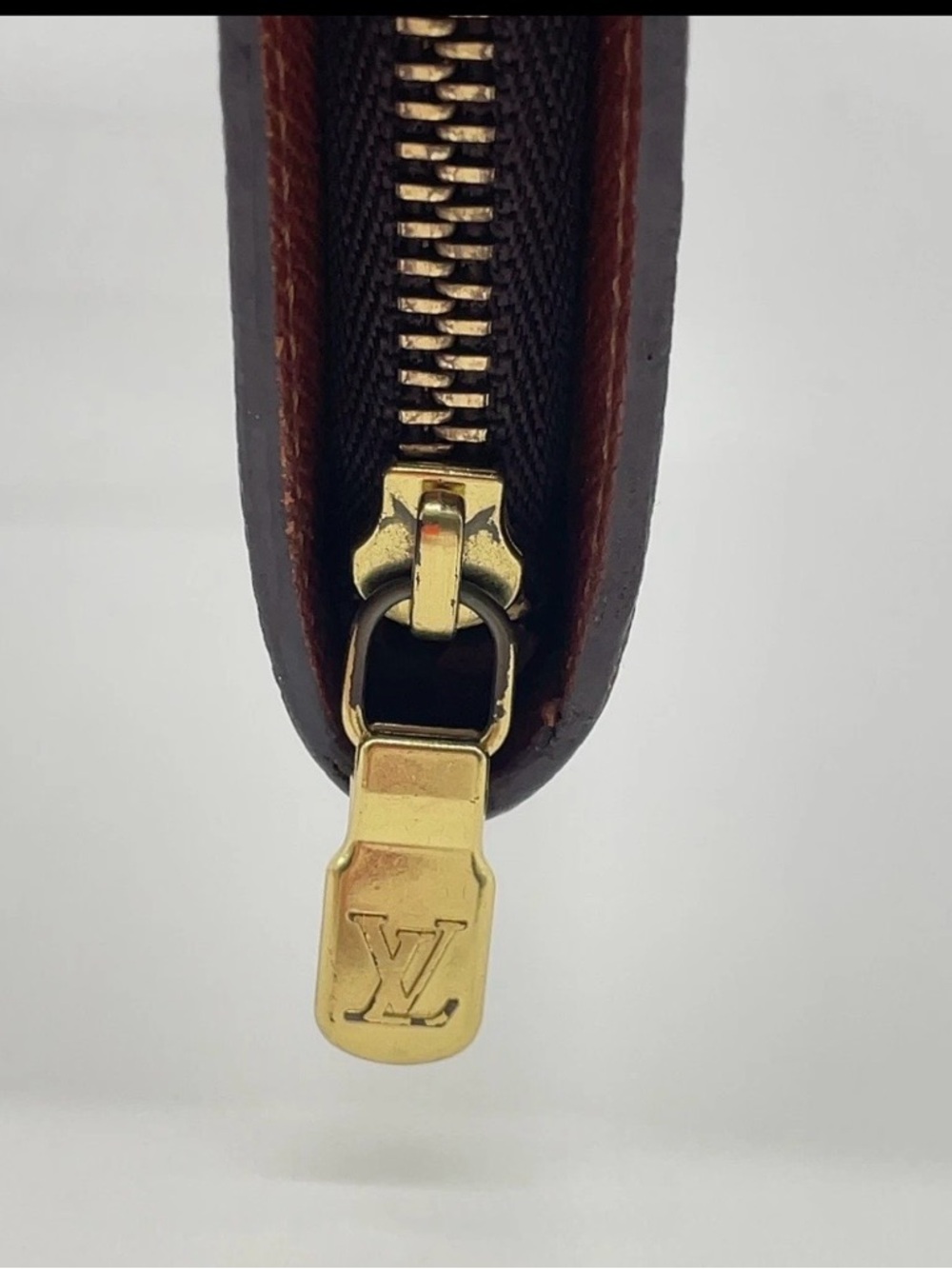 Auth Louis Vuitton Monogram
Portemonnaie Zippy Wallet - Picture 9 of 16